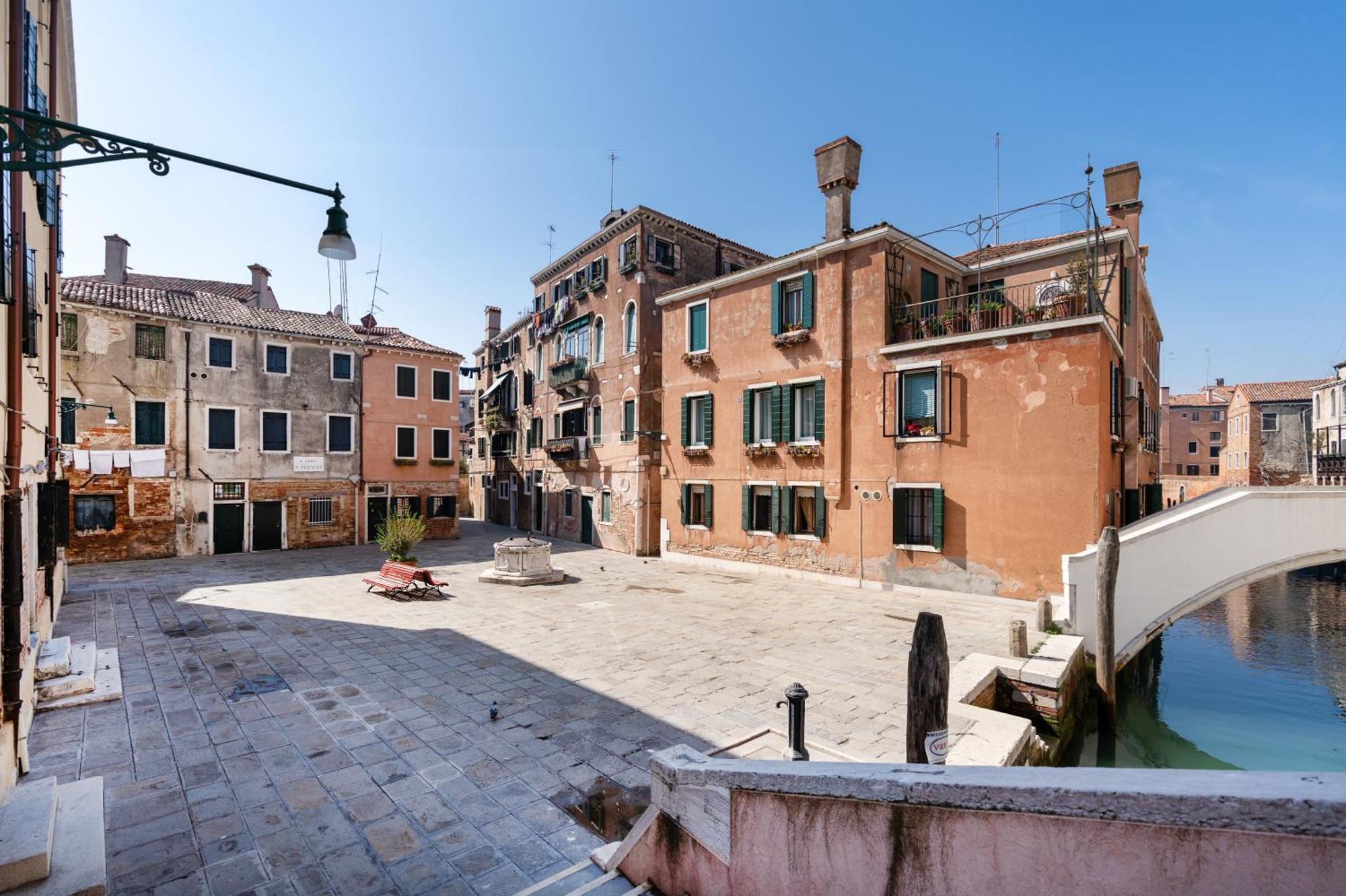 Elegante E Luminoso, Spazio Esterno Privato Velence Kültér fotó