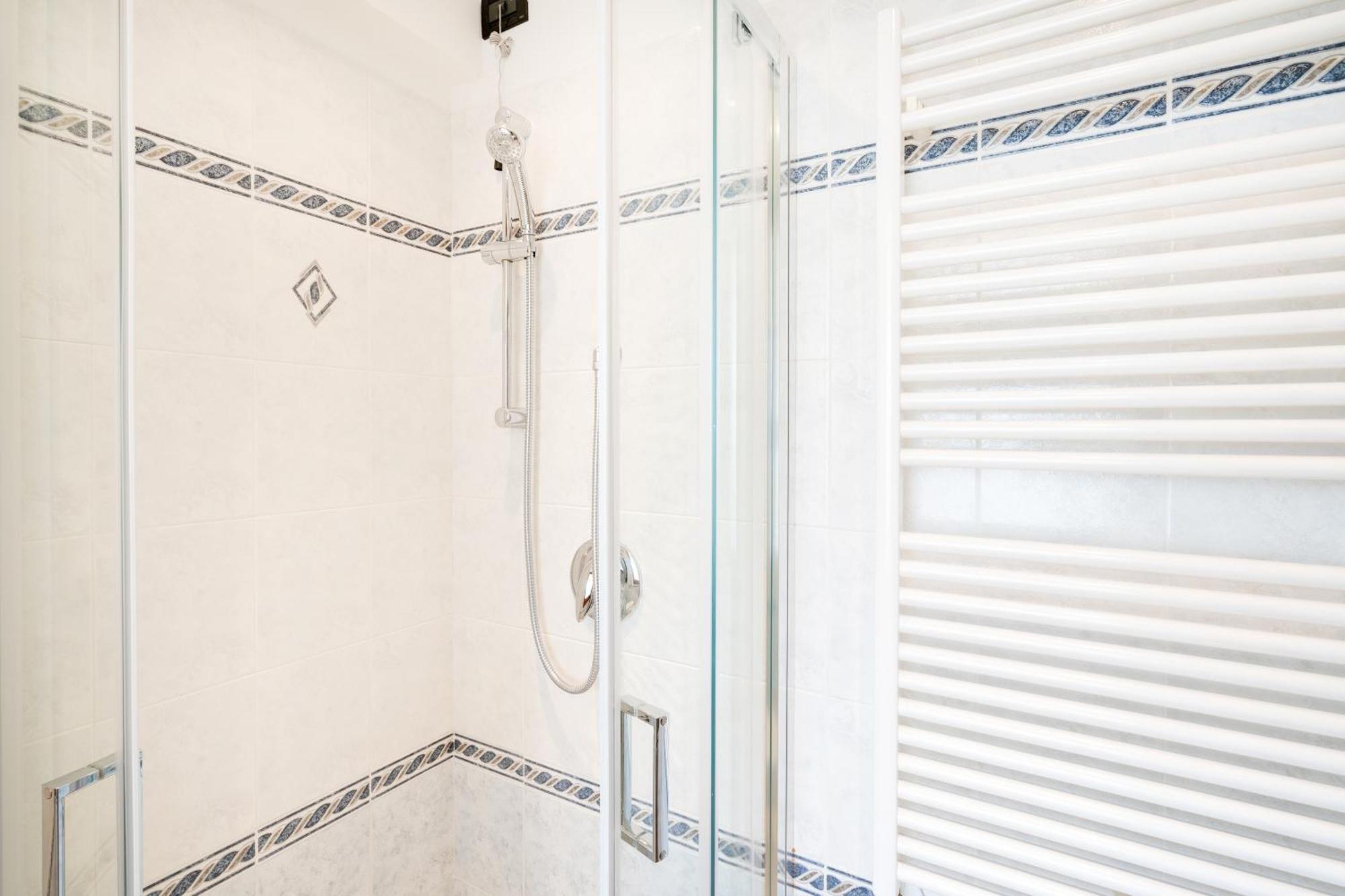 Elegante E Luminoso, Spazio Esterno Privato Velence Kültér fotó